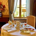 Demeure Saint Louis Historic Manor, 700m, Free Parking,a C,clim,wifi, View, Garden Carcassonne