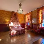 Demeure Saint Louis Historic Manor, 700m, Free Parking,a C,clim,wifi, View, Garden