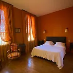 Demeure Saint Louis Historic Manor, 700m, Free Parking,a C,clim,wifi, View, Garden Bed & Breakfast Carcassonne