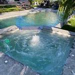 Demeure Saint Louis Historic Manor, 700m, Free Parking,a C,clim,wifi, View, Garden 4* Carcassonne