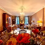 Bed & Breakfast Demeure Saint Louis Historic Manor, 700m, Free Parking,a C,clim,wifi, View, Garden