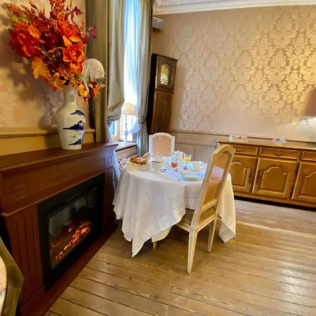 Demeure Saint Louis Historic Manor, 700m, Parking,a C,clim,wifi, Heated Pool, View Nocleg ze śniadaniem 4*