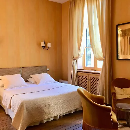 住宿加早餐酒店 Demeure Saint Louis Historic Manor, 700m, Parking,a C,clim,wifi, Heated Pool, View