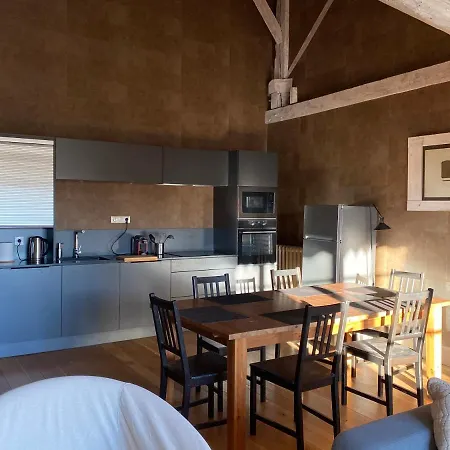 Demeure Saint Louis Historic Manor, 700m, Free Parking,a C,clim,wifi, View, Garden Готель типу 