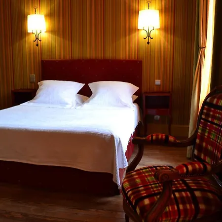 Demeure Saint Louis Historic Manor, 700m, Parking,a C,clim,wifi, Heated Pool, View