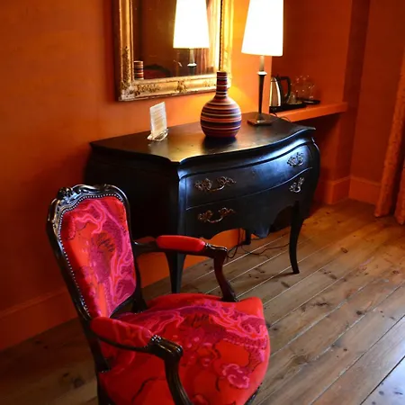Demeure Saint Louis Historic Manor, 700m, Parking,a C,clim,wifi, Heated Pool, View Carcassonne