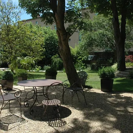 Demeure Saint Louis Historic Manor, Air-conditioned, Free Private Parking, 700m, Wifi, View Готель типу 
