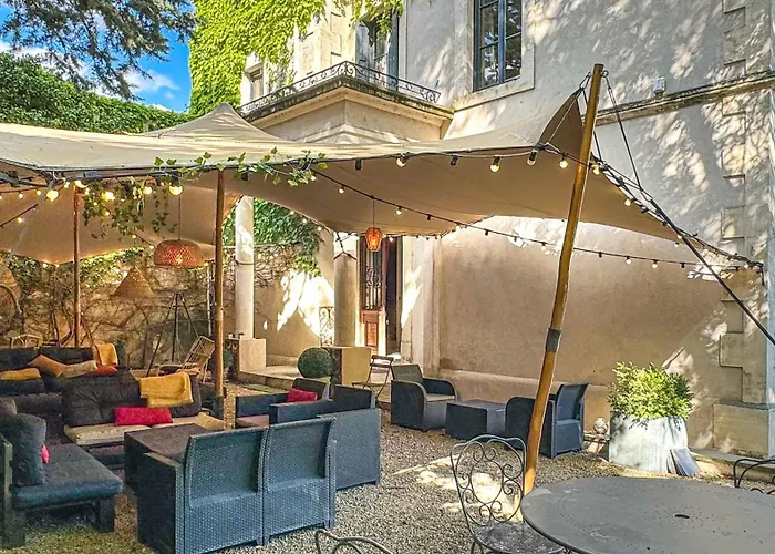 Bed & Breakfast Demeure Saint Louis Historic Manor, City 700M, Free Parking,A C,Clim,Wifi, City View, Garden 4*